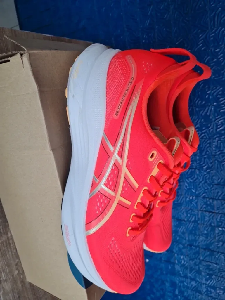 Używany Asics Gel Kayano 32 bike — zdjęcie 2 z 12