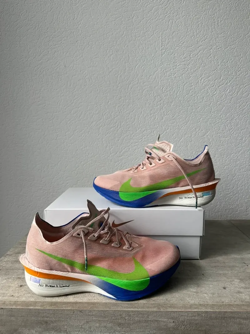 Adidas ZoomX Vaporfly NEXT% 4 Running Shoes de segunda mano