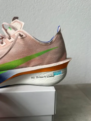 Used Adidas ZoomX Vaporfly NEXT% 4 bike — image 2 of 8