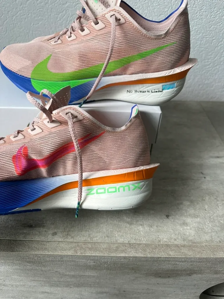 Used Adidas ZoomX Vaporfly NEXT% 4 bike — image 3 of 8