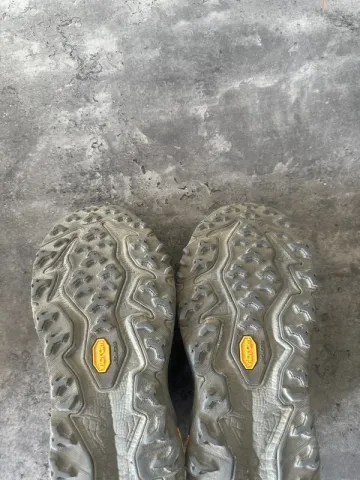 Gebrauchtes Hoka Speedgoat 6 bike — Bild 6 von 6