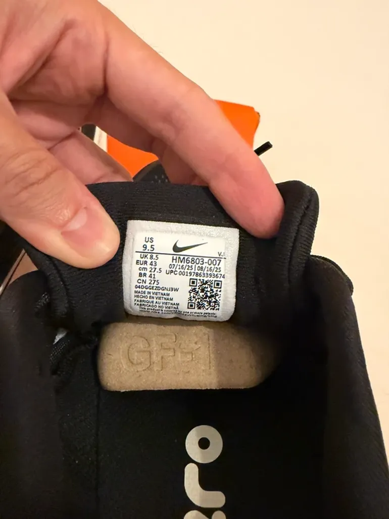 Nike Vomero 18 bike usato — immagine 4 di 6