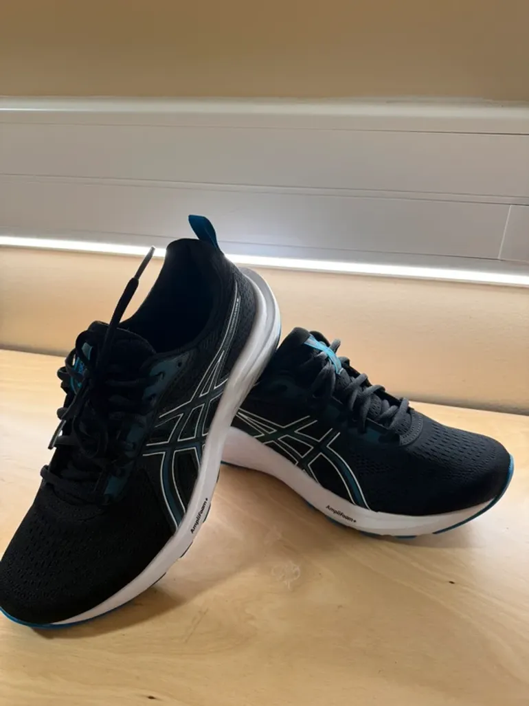 Asics Running Shoes bike usato — immagine 2 di 8