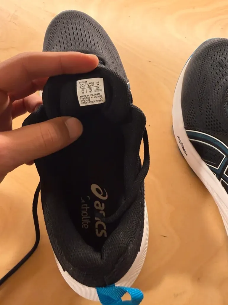 Asics Running Shoes bike usato — immagine 3 di 8