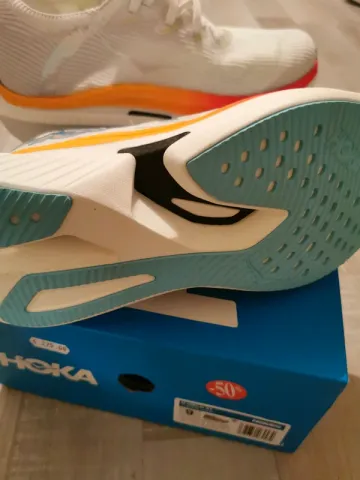 Hoka Cielo X1 bike usato — immagine 3 di 4