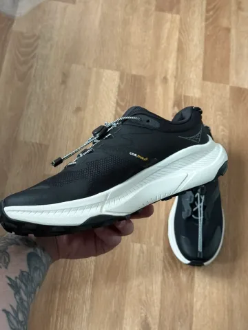 Hoka Transport Wide bike usato — immagine 3 di 7
