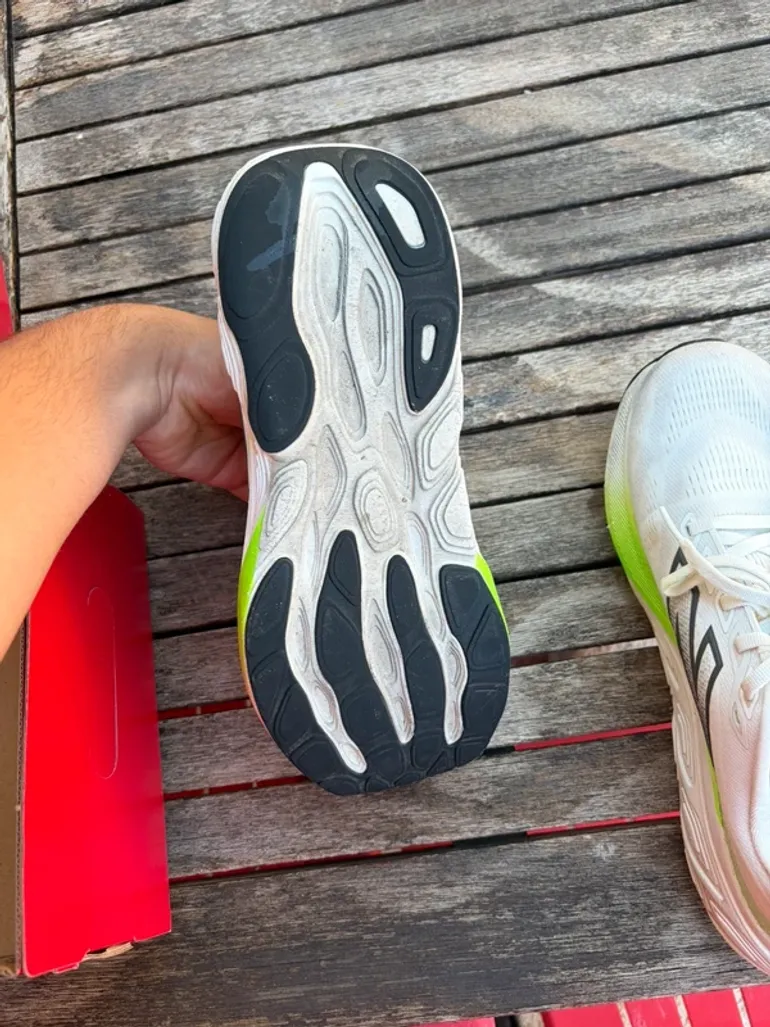 Used New Balance Running Shoes bike — image 3 of 10