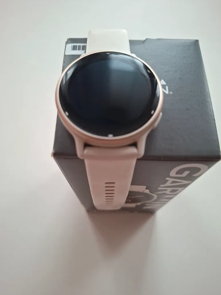 Used Garmin Vívoactive 5 bike — image 4 of 4