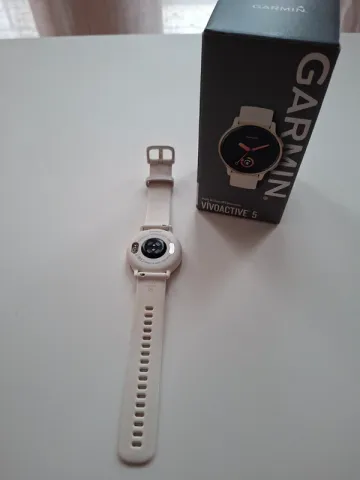 Used Garmin Vívoactive 5 bike — image 2 of 4