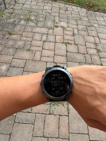 Used Garmin 7X Solar Sapphire bike — image 2 of 6