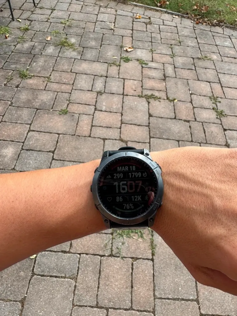 Used Garmin 7X Solar Sapphire bike — image 2 of 6