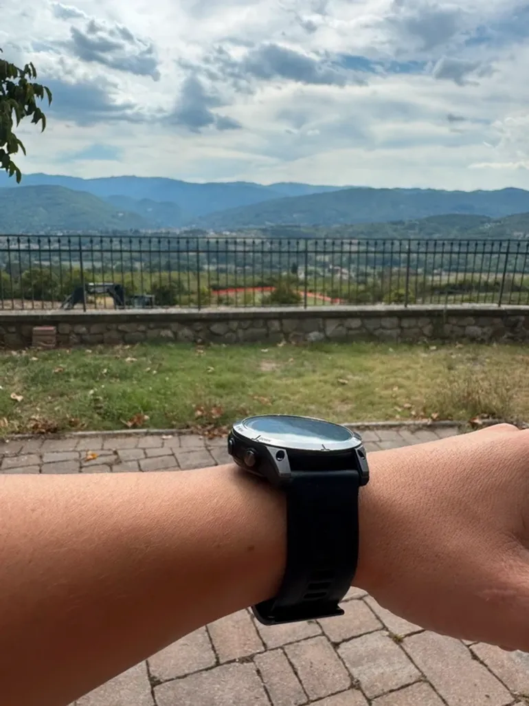 Used Garmin 7X Solar Sapphire bike — image 5 of 6