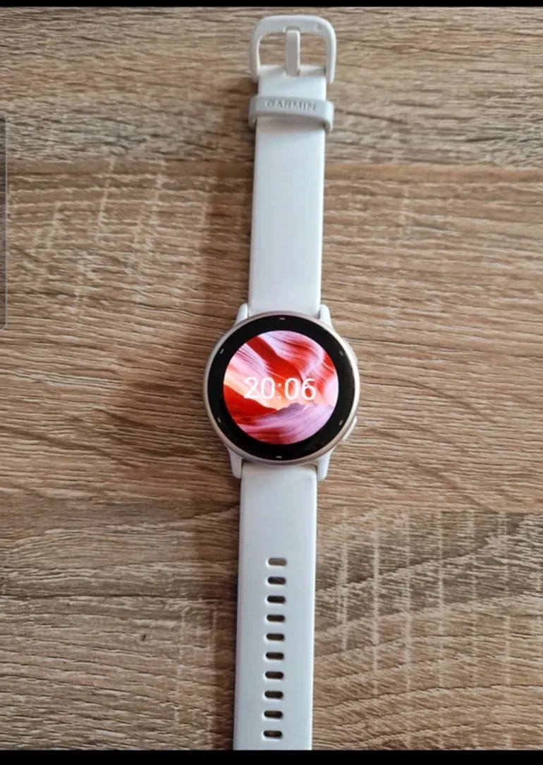 Used Garmin Vivoactive 5 2025 bike — image 2 of 4