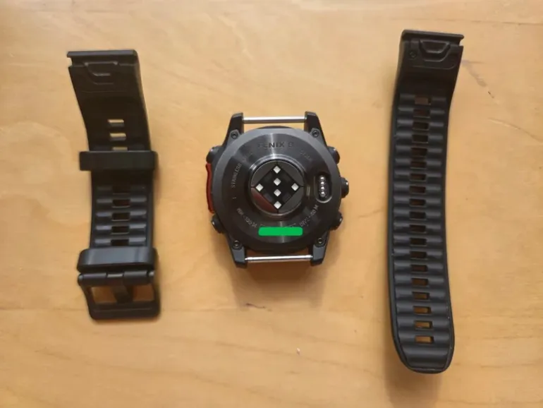 Used Garmin Fenix 8 AMOLED 47 mm bike — image 3 of 5