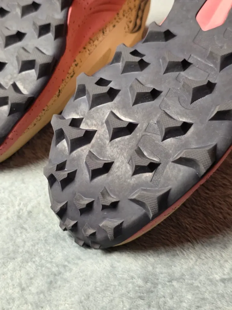 Used Saucony Peregrine 13 ST bike — image 12 of 15