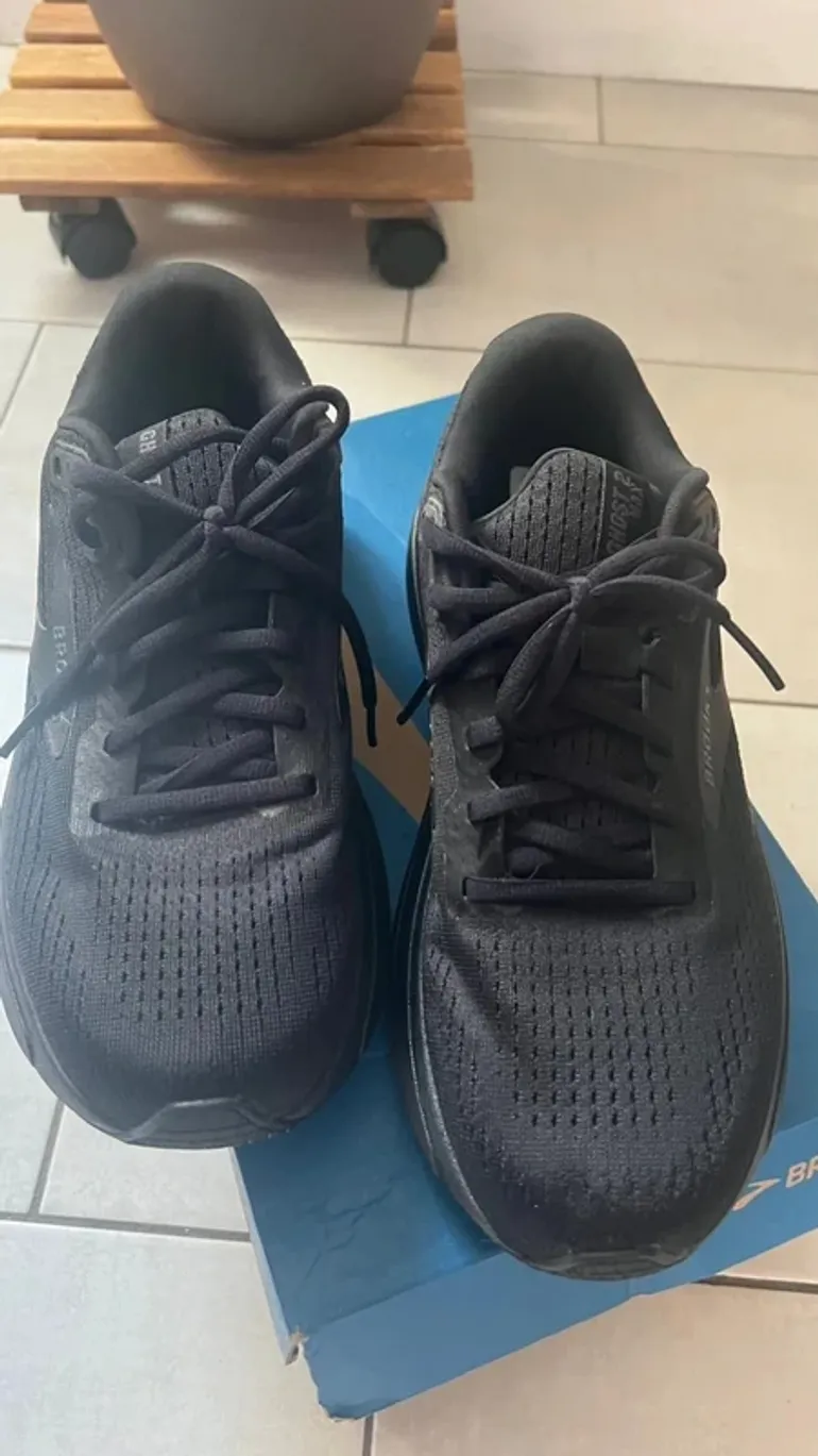 Used Brooks Max 2 bike — image 3 of 10