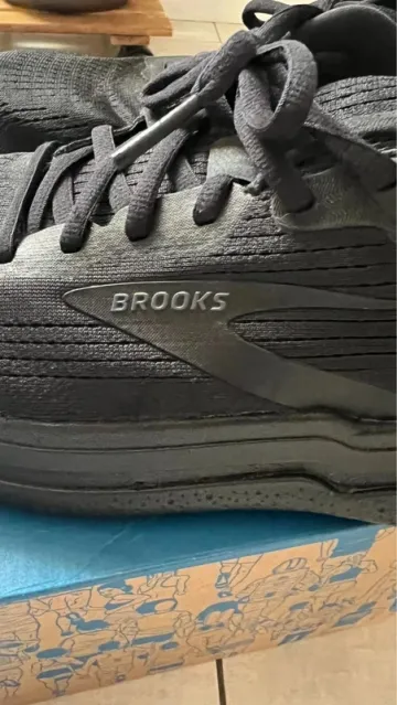 Used Brooks Max 2 bike — image 5 of 10