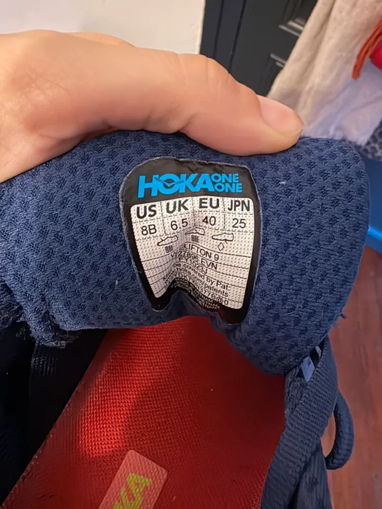 Used Hoka Running Shoes bike — image 5 of 5
