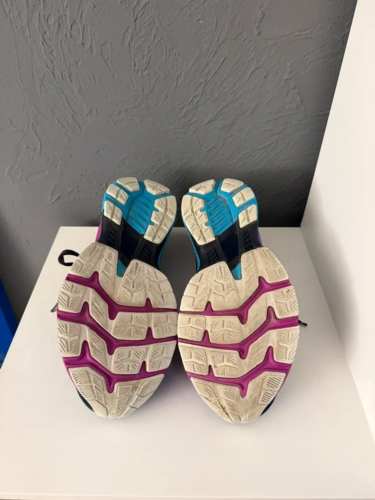 Used Asics Gel Kayano 27 bike — image 4 of 6