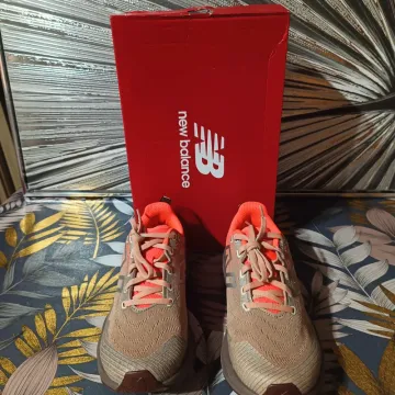 Použité New Balance Venym Trail V2 bike — obrázek 6 z 11