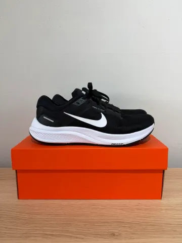 Used Nike Zoom Structure 24 bike — image 1 of 3