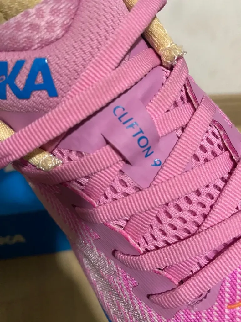 Used Hoka Clifton 9 bike — image 4 of 8