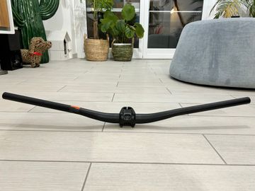 Käytetty Newmen Evolution sl 318. 25 - 780 mm 2024 Cockpit