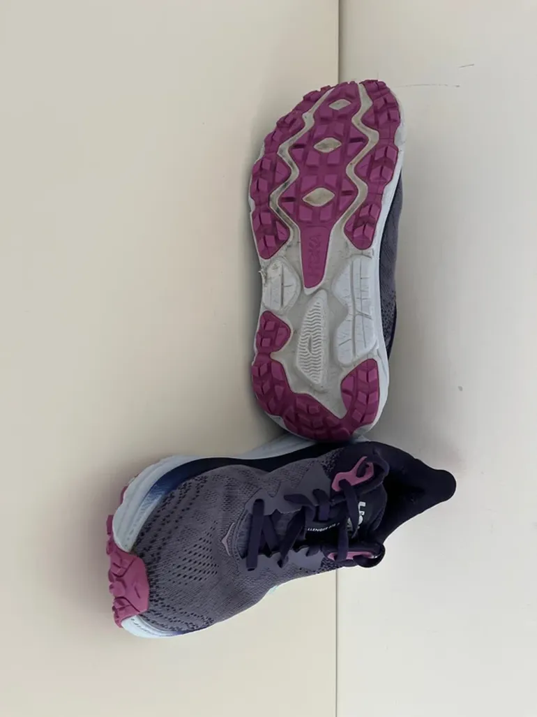 Used Hoka Trailrunning-Schuhe bike — image 5 of 10