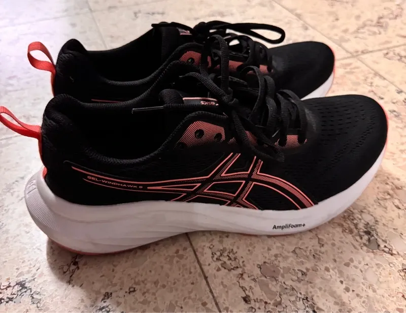 Brugt Asics Running Shoes Running Shoes