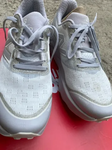 Used New Balance Running Shoes bike — image 3 of 8