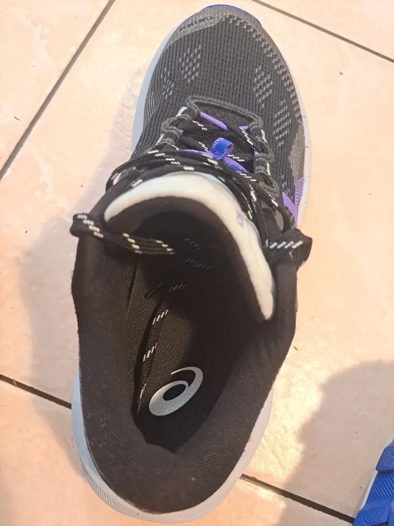 Used Asics Trabuco 14 bike — image 5 of 7