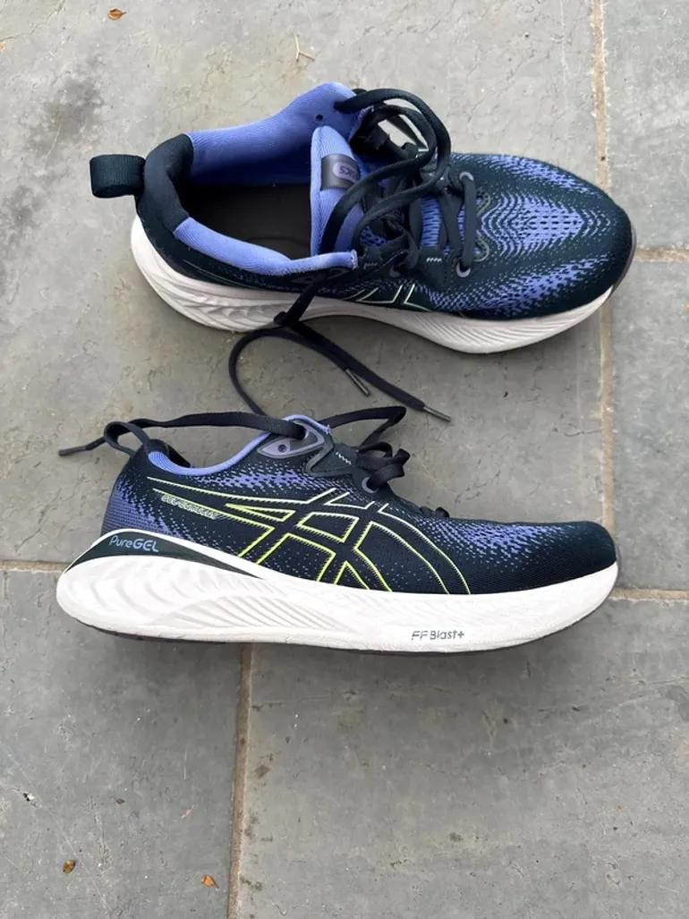 Used Asics Gel bike — image 2 of 6