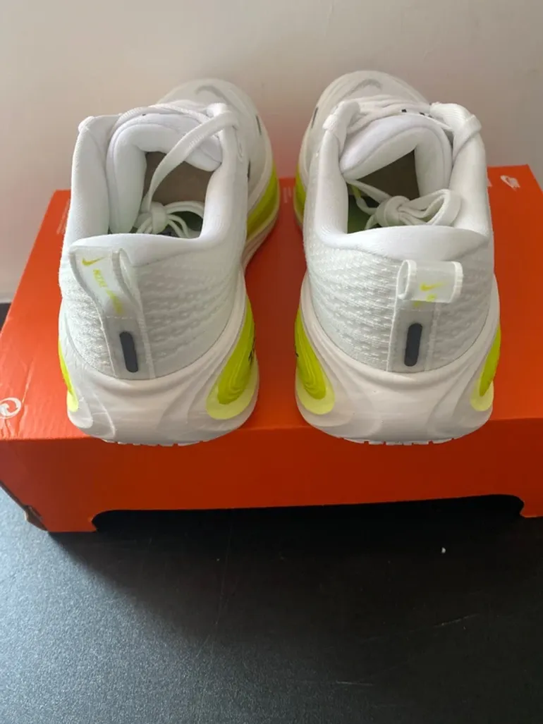 Used Nike Vomero Plus bike — image 4 of 8