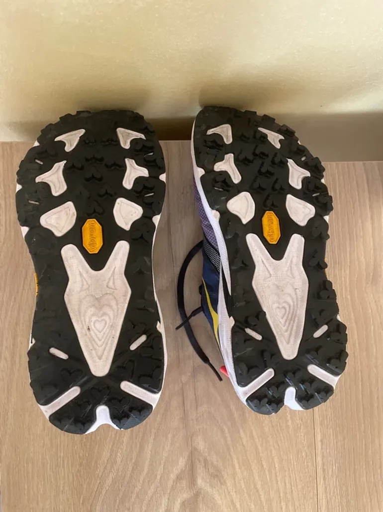 Used Hoka Speedgoat 7 bike — image 6 of 7