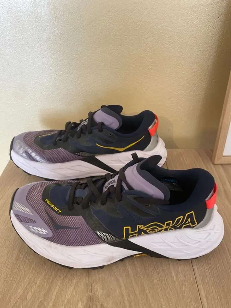 Used Hoka Speedgoat 7 bike — image 2 of 7