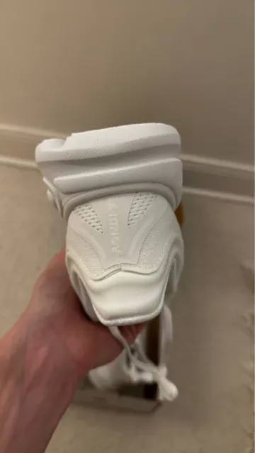 Used Hoka Baskets bike — image 4 of 7