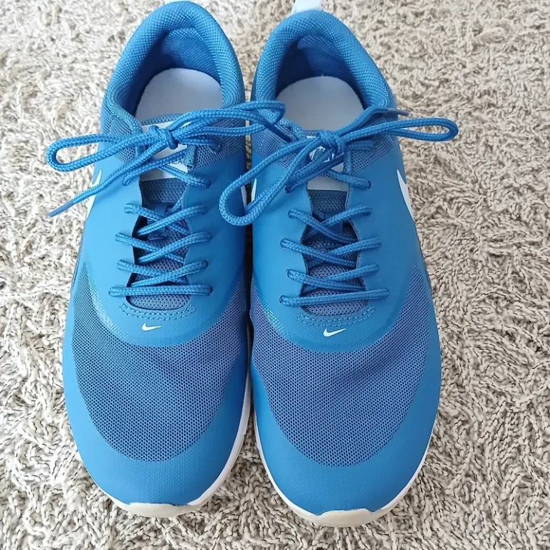 Used Nike Air Max Thea bike — image 4 of 10