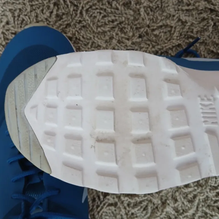 Used Nike Air Max Thea bike — image 8 of 10