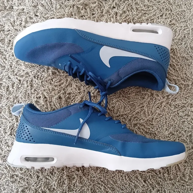 Used Nike Air Max Thea bike — image 6 of 10