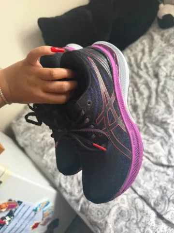 Used Asics Gel-Kayano 29 bike — image 2 of 3