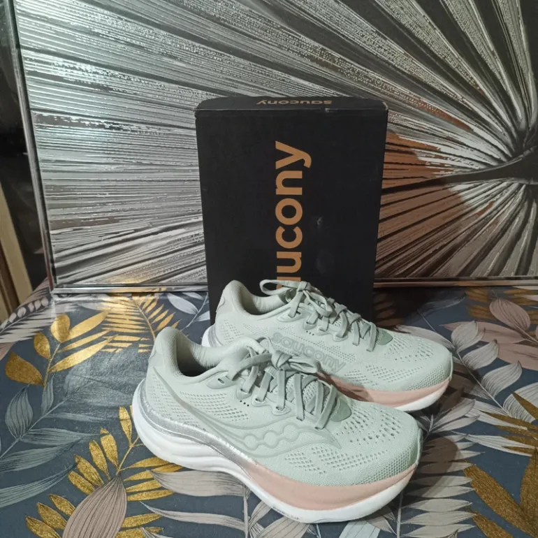 Used Saucony Ride 19 bike — image 7 of 11