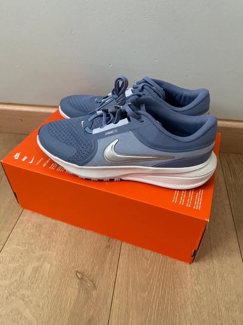 Brugt Nike Star Runner 5 Running Shoes