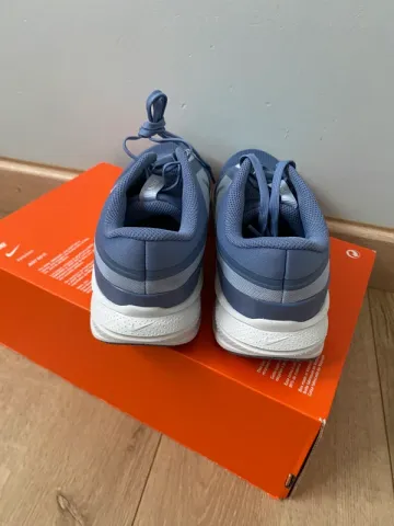Used Nike Star Runner 5 bike — image 3 of 6