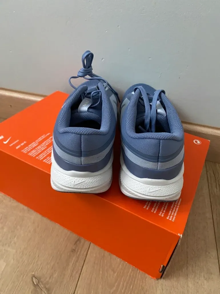 Used Nike Star Runner 5 bike — image 3 of 6