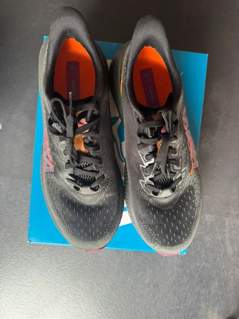 Used Hoka Mach 6 bike — image 3 of 4