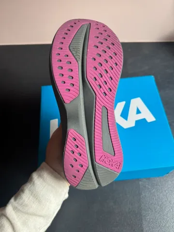 Used Hoka Mach 6 bike — image 2 of 4