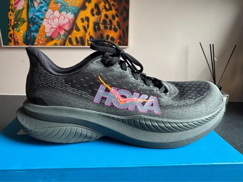 Used Hoka Mach 6 Running Shoes