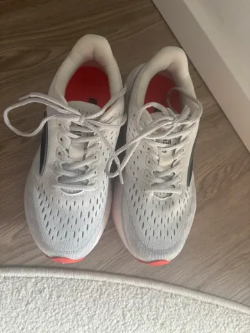 Używany Brooks Glycerin Max bike — zdjęcie 2 z 5