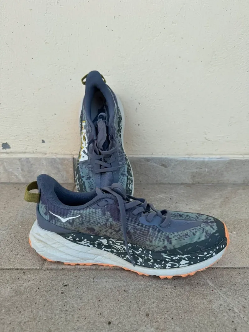 Used Hoka Speedgoat 6 Running Shoes