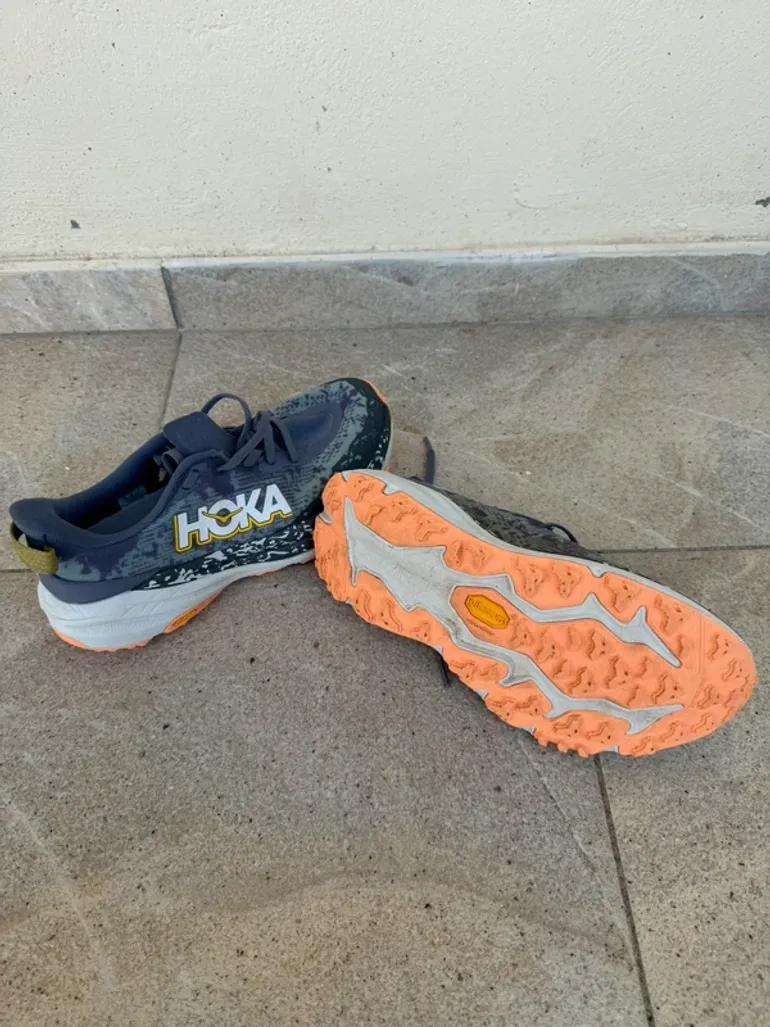 Brugt Hoka Speedgoat 6 bike — billede 2 af 4
